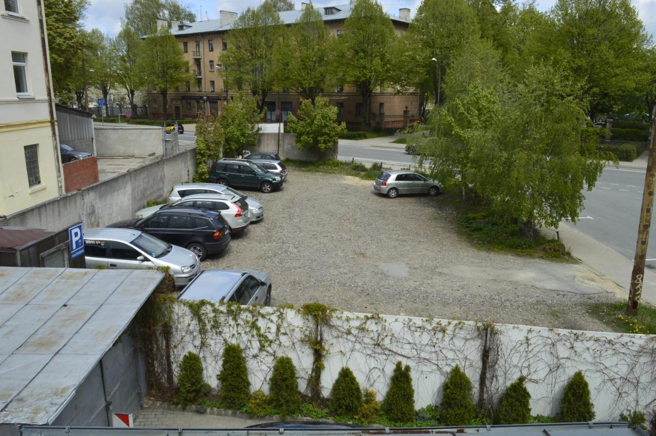Gogol Park Vandrehjem Riga Eksteriør billede